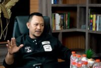 Founder Bani Insan Peduli (BIP), Ali Zaenal saat siniar dalam Program Catatan Pena. (KLIKMADURA)