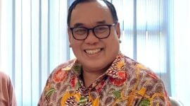 Kepala Diskop UKM dan Naker Pamekasan, Achmad Sjaifudin. (DOK. KLIKMADURA)