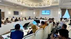 Suasana sosialisasi yang digelar BPJS Kesehatan di ruang Wahana Bina Praja, Sekretariat Daerah Kabupaten Pamekasan. (MOH. IQBALUL KHAVEI MZ / KLIKMADURA)