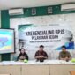 Owner RSIA Puri Bunda Madura, dr. Franky Ardhana Kawilarang,. M.Bio.Med (pegang mik) memberi sambutan saat kredensialing pelayanan poli bedah. (KLIKMADURA)