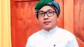 Ketua RMI PCNU Pamekasan sekaligus Pimpinan dan Pengasuh Ponpes Taman Bunga, KH. Taufiqurrahman Khozin. (DOK. KLIKMADURA)