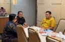 Wabup Pamekasan H. Sukriyanto didampingi anggota DPRD Pamekasan Rosyid Fansori berbincang dengan anggota Komisi IX DPR RI, Irma Suryani Chaniago perihal layanan chatlab di RSUD Pamekasan. (ISTIMEWA)