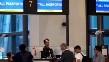 Petugas Imigrasi melayani warga di salah satu bandara. (DOK. KLIKMADURA)