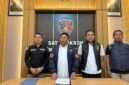Kasatreskrim Polres Pamekasan, AKP Yoyok Hardianto (tengah) saat konferensi pers, Rabu (22/4/2026). (ISTIMEWA)