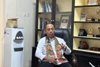 Kepala Dinkes Pamekasan, dr. Saifudin. (LAILIYATUN NURIYAH / KLIKMADURA)
