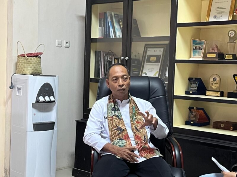 Kepala Dinkes Pamekasan, dr. Saifudin. (LAILIYATUN NURIYAH / KLIKMADURA)