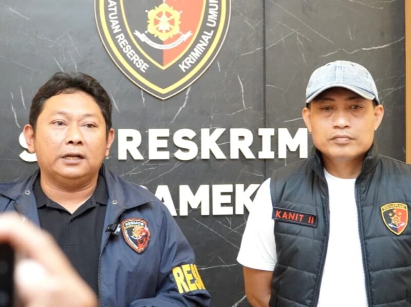 Kasat Reskrim Polres Pamekasan, AKP Yoyok Hardianto saat menyampaikan keterangan pers. (DOK. KLIKMADURA)