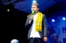 Pengasuh Ponpes Nurul Falah Batubintang, Batumarmar, KH. Mudarris Abdul Wahab saat berceramah di salah satu acara. (DOK. KLIKMADURA)