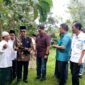 Bupati Pamekasan Dr. KH. Kholilurrahman saat meninjau lahan yang rencananya akan dibangun sekolah rakyat. (ISTIMEWA)
