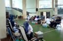 Suasana donor darah di Gedung Cakra, Universitas Trunojoyo Madura (UTM). (NUR FITRIA / KLIKMADURA)