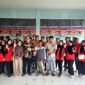 Tim medis Klinik Utama Faiza Pamekasan foto bersama usai melakukan kegiatan sosial di Kecamatan Pegantenan. (ISTIMEWA)