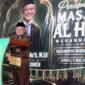 Menteri Pendidikan Dasar dan Menengah RI, Abdul Mu’ti saat meresmikan Masjid Al-Huda, Burneh, Bangkalan. (NUR FITRIA / KLIKMADURA)