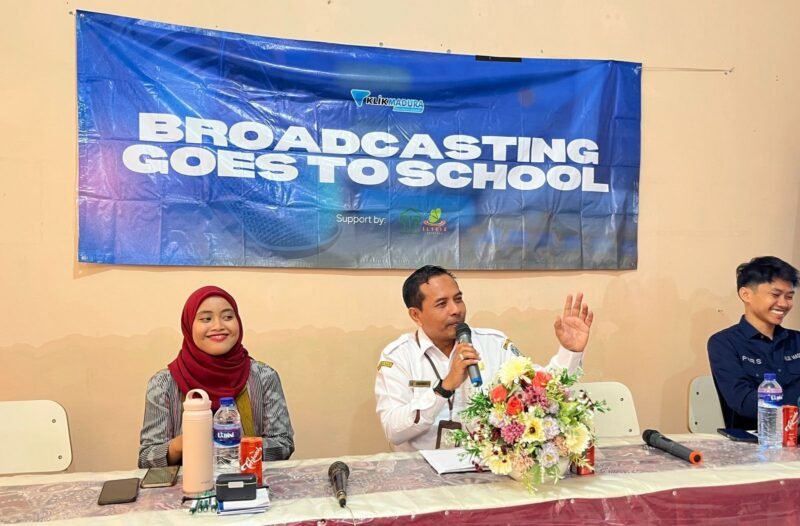 Kepala SMKN 1 Pakong, Sayadi saat memberikan sambutan pada kegiatan BTS, Rabu (6/5/2026).
