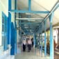 Sejumlah murid SMPN 1 Pamekasan menuju ruang kelas masing-masing beberapa waktu lalu. (LAILIYATUN NURIYAH/KLIK MADURA).