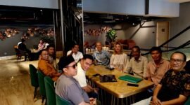 Pengurus PMMKP saat berkoordinasi dengan perwakilan ACCESS. (ISTIMEWA)