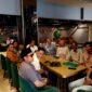 Pengurus PMMKP saat berkoordinasi dengan perwakilan ACCESS. (ISTIMEWA)