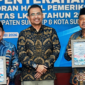 Wabup Sumenep KH. Imam Hasyim (kiri) bersama Ketua DPRD Sumenep H. Zainal Arifin (kanan) dan perwakilan BPK RI usai penerimaan penghargaan opini WTP.