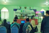 Wakil Rektor I UIM Bidang Akademik, Kelembagaan, dan Sistem Informasi, Subhan, (baju putih) saat memberikan pembekalan kepada Dosen Pembimbing Lapangan (DPL) menjelang pelaksanaan KKN 2026.
