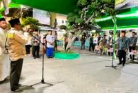 Sekda Kabupaten Pamekasan Taufikurrahman menyambut kepulangan jamaah haji Kabupaten Pamekasan (LAILIYATUN NURIYAH/KLIK MADURA).  