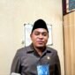 Ketua DPRD Pamekasan, H. Ali Masykur saat diwawancarai awak media.