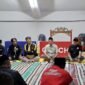 Puluhan Pendekar PSHT dibawah kepemimpinan Muhammad Taufiq mendatangi Kantor Ikatan Pencak Silat Indonesia (IPSI) Kabupaten Pamekasan, Jumat (5/6/2026) malam. (KLIKMADURA)