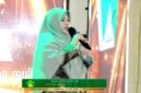 Kepala SDI Al-Munawwarah Pamekasan Ustadzah Dedeh Rosidah saat menyampaikan sambutan (KLIK MADURA).  