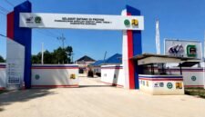 Penampakan gerbang Sekolah Rakyat di Kabupaten Sampang. (KLIKMADURA)