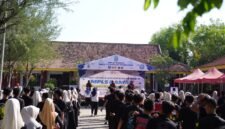 Siswa baru SMK Tlanakan antusias mengikuti kegiatan penutupan MPLS. (KLIKMADURA)