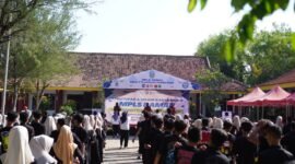 Siswa baru SMK Tlanakan antusias mengikuti kegiatan penutupan MPLS. (KLIKMADURA)