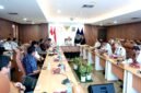 Direktur Jenderal Imigrasi Hendarsam Marantoko memimpin rakor bersama tim dari ITB terkait pagar digital. (KLIKMADURA)