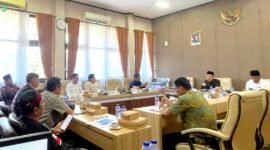 Komisi II DPRD Pamekasan saat rapat kordinasi dengan sejumlah OPD, menindaklanjuti keluhan nelayan masalah solar bersubsidi, Kamis (2/7/2026).