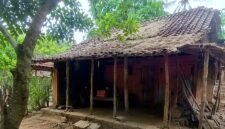 Salah satu RTLH di Kabupaten Sampang yang membutuhkan sentuhan pemerintah untuk perbaikan. (KLIKMADURA)