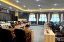 Forum Mahasiswa Pantura (Formatur) saat audiensi di kantor DPRD Pamekasan, Senin (6/7/2026).