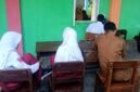 Sejumlah siswa mengikuti proses SPMB di SMPN 3 Pamekasan beberapa waktu lalu (ISTIMEWA).