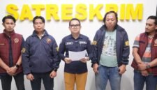 Kasi Humas Polres Pamekasan IPDA Yoni Evan Pratama, S.H., M.M. saat memimpin pres rilis. (KLIKMADURA)