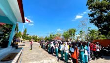 Siswa baru SMAN 1 Waru antusias mengikuti MPLS. (KLIKMADURA)