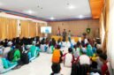 Siswa-siswi baru SMKN 1 Pamekasan antusias mengikuti penutupan MPLS. (KLIKMADURA)