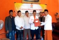 Momentum penyerahakan SK Pengurus DPD PKS Kabupaten Sampang. (KLIKMADURA)