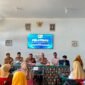 Kabid Pembinaan SD Disdikbud Pamekasan Taufik Hidayat bersama Korwilcambidikbud Larangan Dan Galis di kegiatan Digischool (LAILIYATUN NURIYAH/KLIK MADURA).  