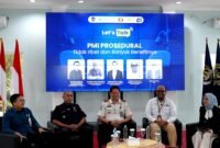 Kepala Kantor Imigrasi Kelas II Non TPI Pamekasan Ahmad Muttaqin saat podcast. (KLIKMADURA)