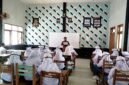 Suasana sosialisasi Puskesmas Larangan Pamekasan tentang penyakit HIV/AIDS di lingkungan sekolah. (PUSKESMAS LARANGAN FOR KLIK MADURA).  