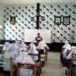 Suasana sosialisasi Puskesmas Larangan Pamekasan tentang penyakit HIV/AIDS di lingkungan sekolah. (PUSKESMAS LARANGAN FOR KLIK MADURA).  