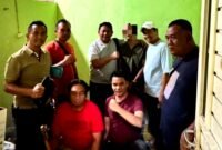 Personel Satreskrim Polres Pamekasan saat membekuk MLA, tersangka kasus investasi bodong. (POLRES PAMEKASAN FOR KLIKMADURA)