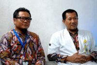 Kapus Larangan dr. Moh. Fahmi (jas putih) bersama Pj. Yanblik dan HIV/IMS saat podcast di Klik Madura (KLIK MADURA).