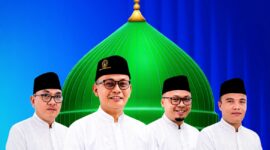 Rektor UIM, Dr. H. Ahmad (Dua dari kiri) bersama wakil rektor. (KLIKMADURA)