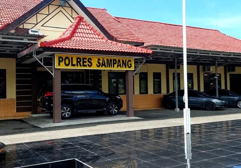 Kantor Polres Sampang. (ALI MUCHTAR / KLIKMADURA)