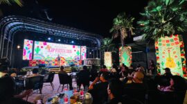 Area Manager Communication, Relation & CSR Pertamina Patra Niaga, Ahad Rahedi menyampaikan sambutan saat gala dinner di Paolo Kafe, Batu. (PRENGKI WIRANANDA / KLIKMADURA)
