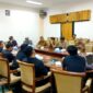 DPRD Sampang menerima audiensi dari DKR dan RSUD dr. Moh. Zyn terkait pasien PAPS. (KLIKMADURA)