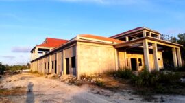 Penampakan bangunan Puskesmas Bulangan Haji setelah mulai dikerjakan tahap 2. (DOK. KLIKMADURA)