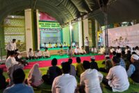 Suasana peringatan Maulid Nabi Muhammad SAW sekaligus tasyakuran HUT ke-81 RI yang digelar Kankemenag Pamkesan. (IMDAD FAIHA / KLIKMADURA)